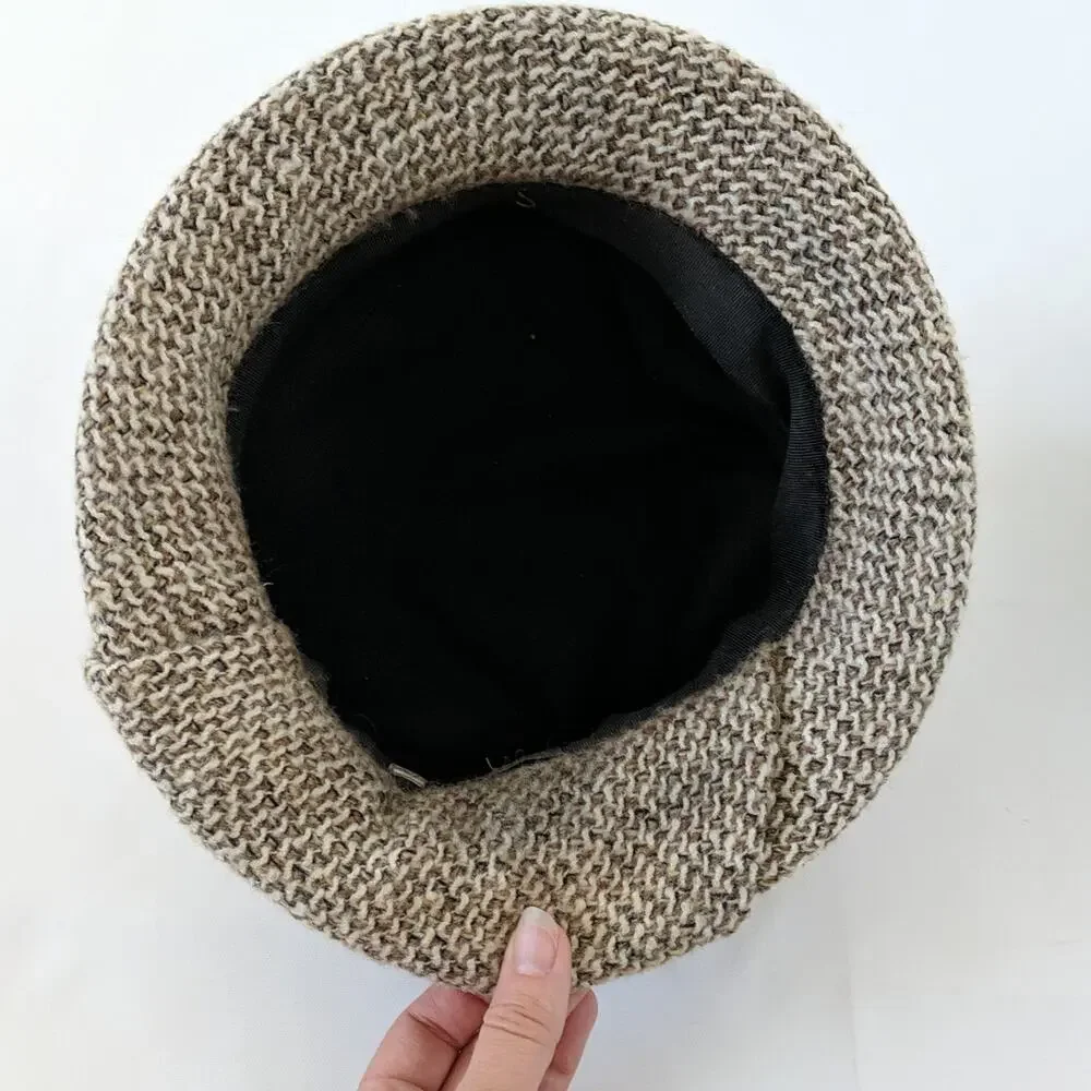 Vintage CHANEL Tweed City Hat Wool‎ Tan Cloche 57 Luxury Old Money